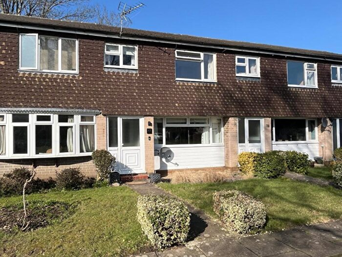 3 Bedroom Terraced House For Sale In Newtown Road, Liphook, Hampshire, GU30