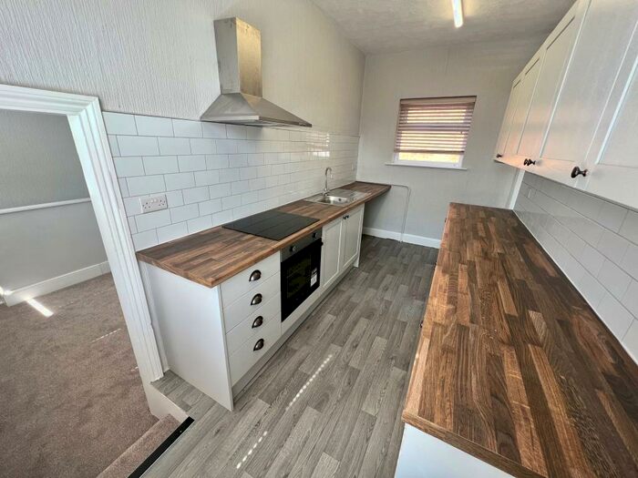 3 Bedroom Apartment To Rent In Barker Butts Lane, Coventry, CV6