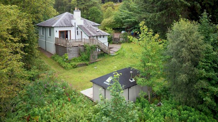 3 Bedroom Detached House For Sale In Tyndrum, Crianlarich, FK20