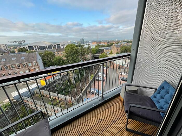 2 Bedroom Flat To Rent In Argyle Street, Glasgow, G3