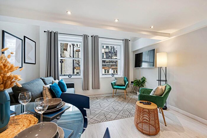 2 Bedroom Flat For Sale In Fenwick Street, Liverpool, L2