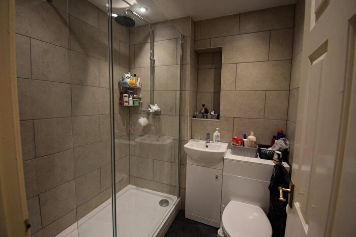 4 Bedroom Semi-Detached Bungalow To Rent In Bek Close, Norwich, NR4