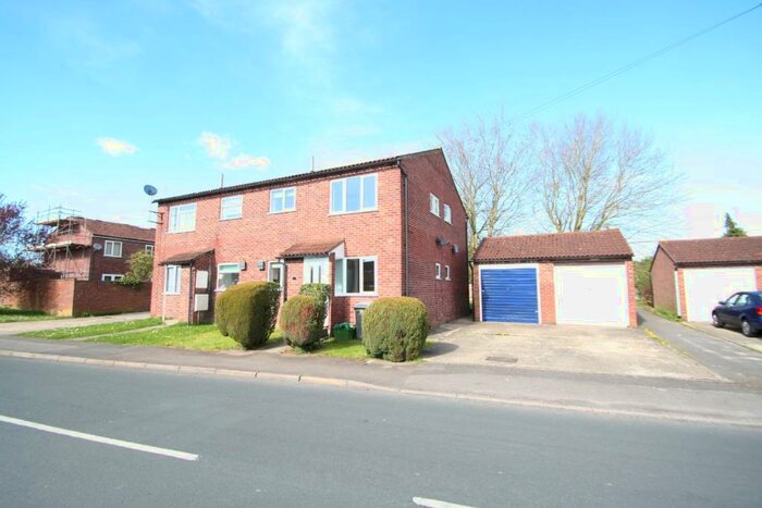1 Bedroom End Of Terrace House To Rent In Walton Way, Newbury, RG14
