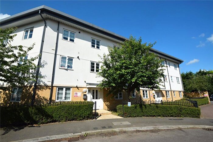 2 Bedroom Apartment To Rent In Wood Grove, Silver End, CM8