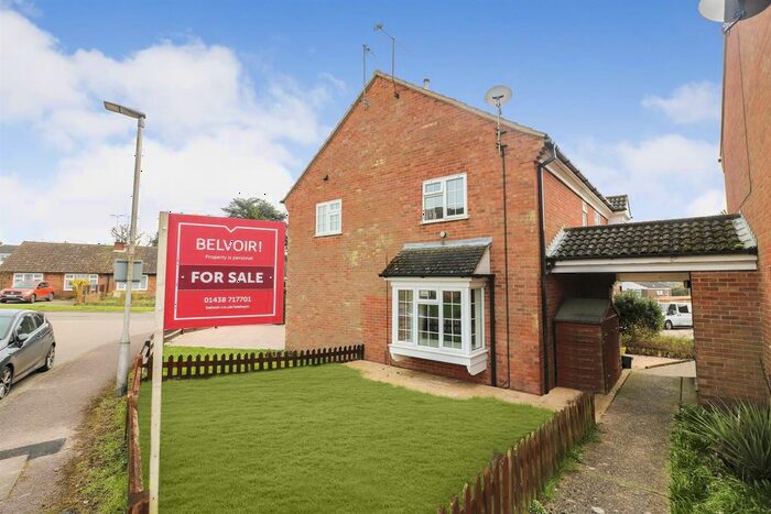 2 Bedroom Detached House For Sale In Old School Close, Codicote, Herts, SG4