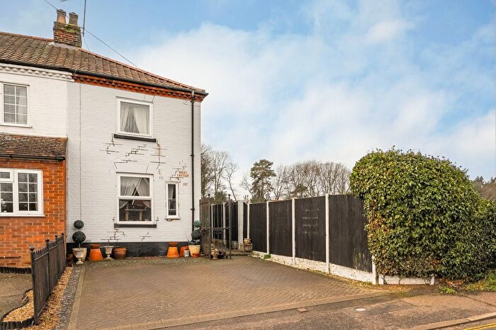 3 Bedroom Semi Detached House For Sale In Spixworth Road, Old Catton, NR6