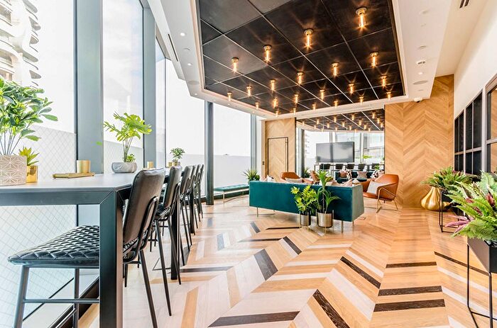 2 Bedroom Flat For Sale In Carrera Tower, Clerkenwell, London, EC1V