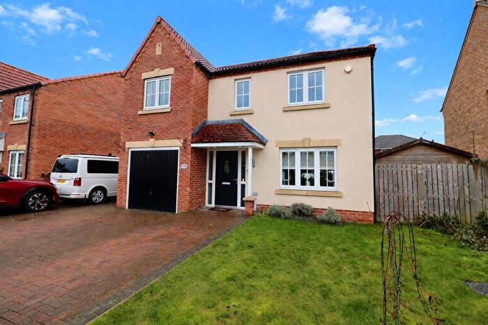4 Bedroom Detached House For Sale In Lyon Avenue, Market Weighton, York, YO43