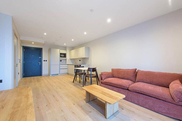 Studio To Rent In The Draper, Colindale, London, NW9