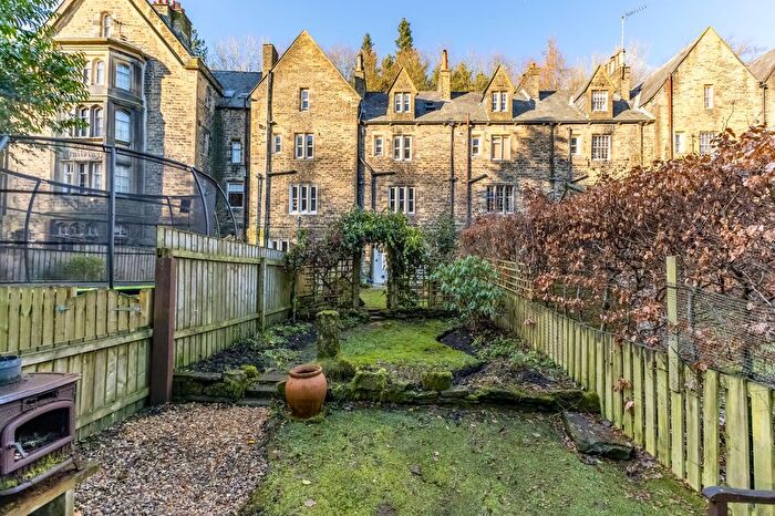 3 Bedroom Terraced House For Sale In Bank Buildings, Meltham, Holmfirth, HD9
