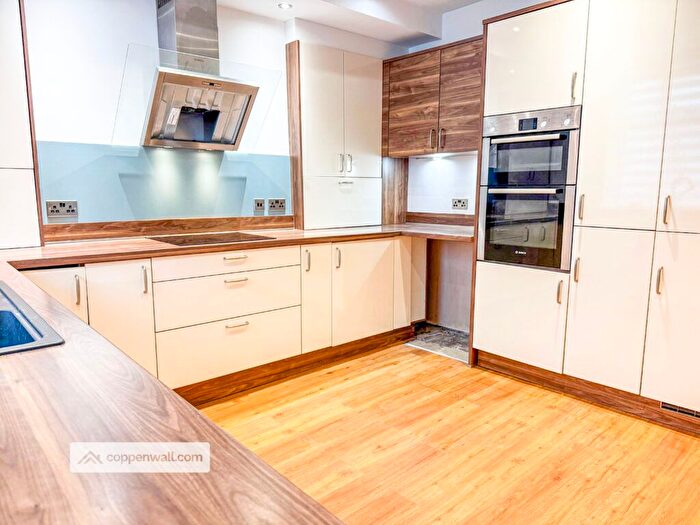 3 Bedroom Terraced House For Sale In School Street, Crawshawbooth, Rossendale, BB4