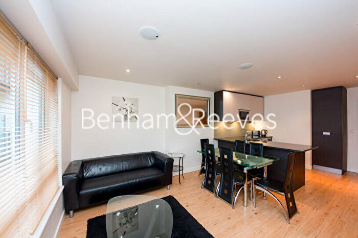 2 Bedroom Apartment To Rent In Heritage Avenue, Colindale, NW9