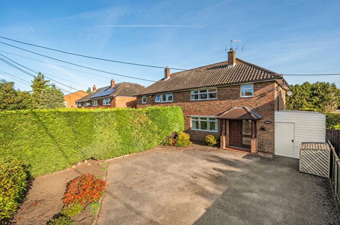 3 Bedroom Detached House For Sale In Elstead, Godalming, Surrey, GU8
