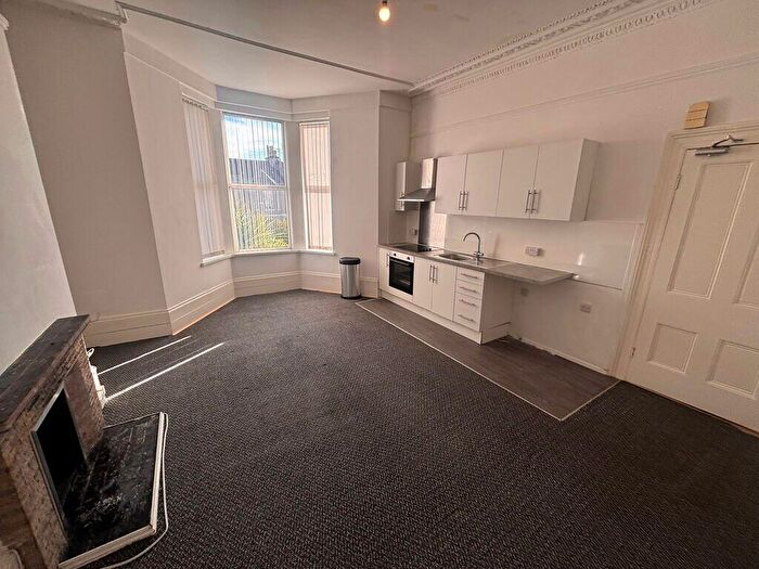 Studio To Rent In Connaught Avenue Flat, PL4
