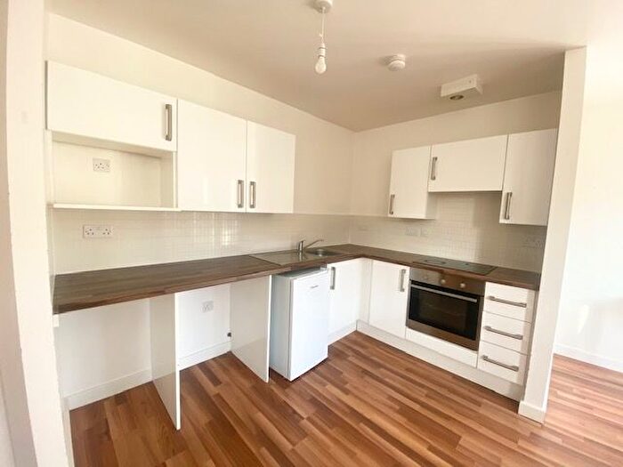 1 Bedroom Flat To Rent In Erskine Street, Leicester, LE1