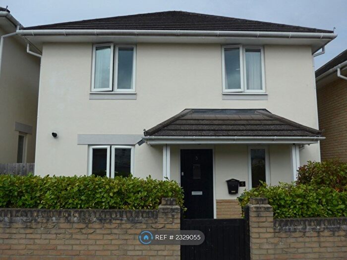 4 Bedroom Detached House To Rent In Victoria Mews, Ferndown, BH22