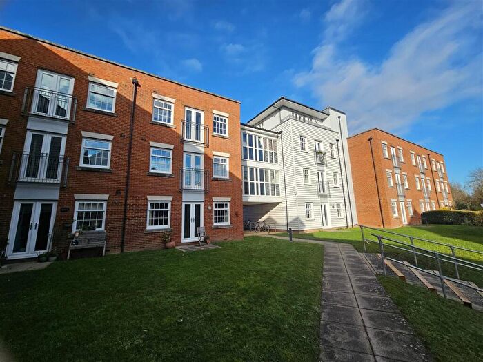 1 Bedroom Apartment To Rent In Waters Edge, Canterbury, CT1