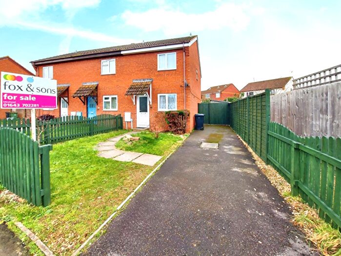 2 Bedroom End Of Terrace House For Sale In Mallard Road, Minehead, TA24