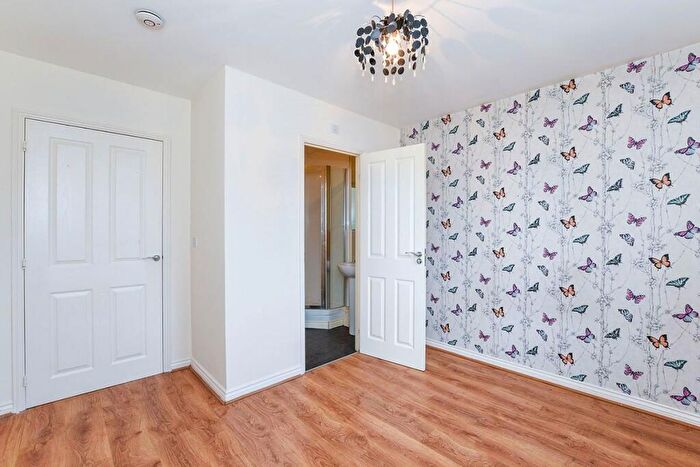 2 Bedroom Apartment To Rent In Kenneth Close, Prescot, Merseyside, L34