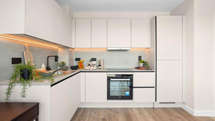 1 Bedroom Flat For Sale In Pegler Square Kidbrooke Village Greenwich, London, SE3