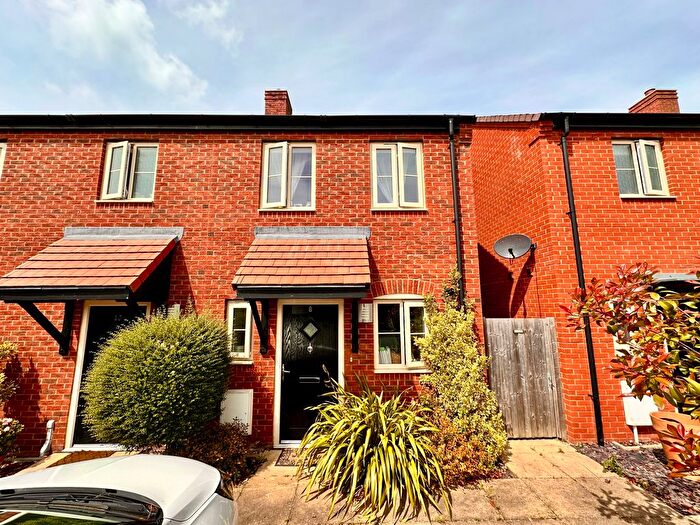2 Bedroom Semi-Detached House To Rent In Gardeners Way, Southam, CV47