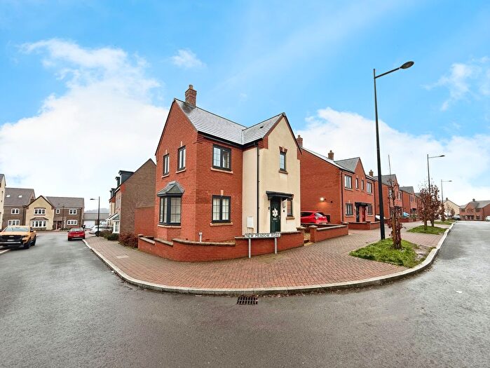 3 Bedroom Detached House For Sale In New Meadow Road, Lightmoor, Telford, TF4