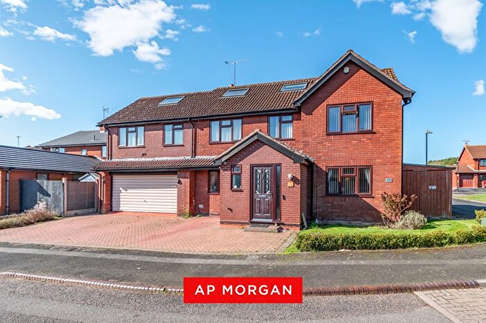 5 Bedroom Detached House For Sale In Eldersfield Close, Church Hill North, Redditch, Worcestershire, B98