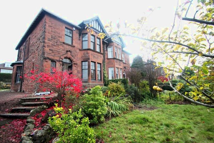 4 Bedroom Semi-Detached House To Rent In Laggan Road, Glasgow G43