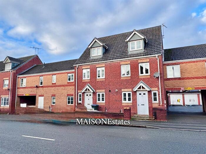 3 Bedroom Town House For Sale In Swan Lane, City Development, Coventry, CV2