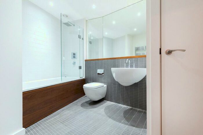 1 Bedroom Apartment To Rent In Islington On The Green, A Islington Green, Angel, Islington, London, N1