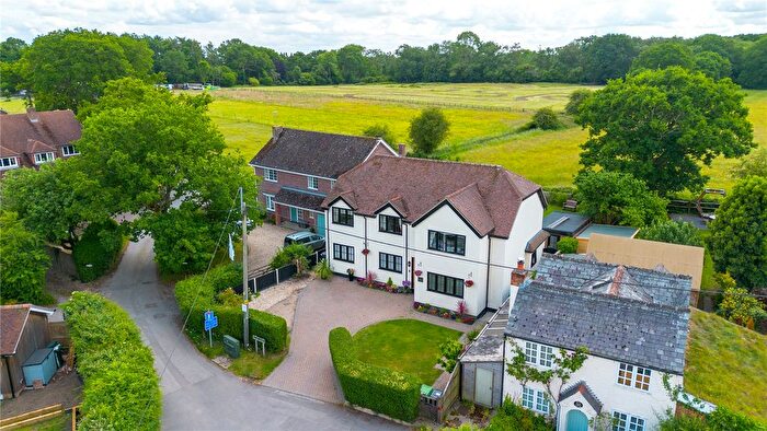 4 Bedroom Detached House For Sale In Clay Lane, Beenham, Reading, Berkshire, RG7
