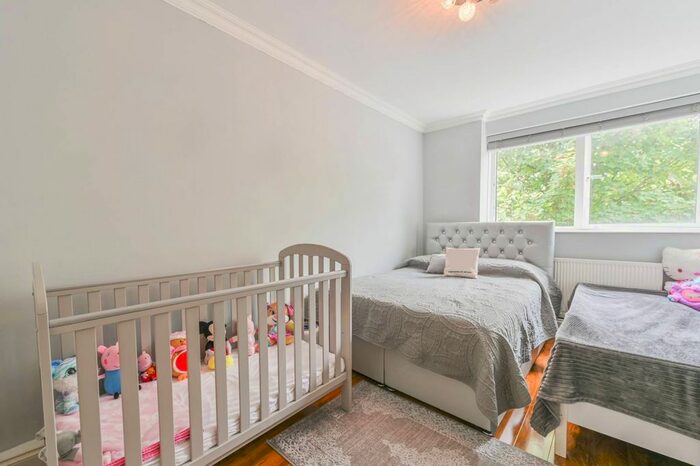 1 Bedroom Flat For Sale In Elias Place, Oval, London, SW8