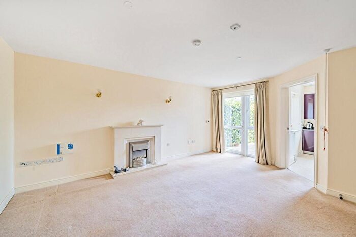 2 Bedroom Retirement Property For Sale In Main Street, Tiddington, Stratford-upon-Avon, CV37