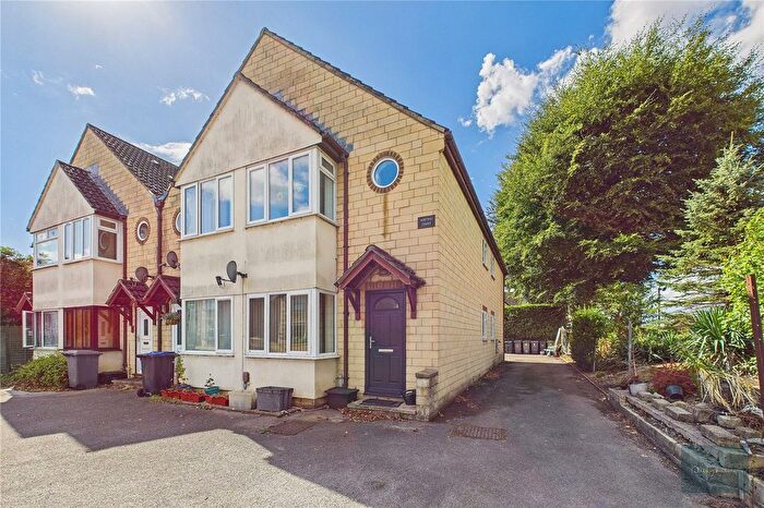 1 Bedroom Flat For Sale In Nortree Court, Melksham, SN12