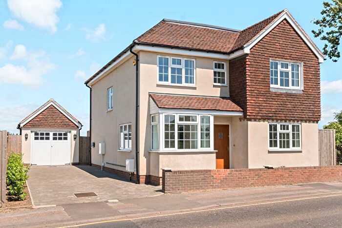 4 Bedroom Detached House For Sale In Moor Street, Rainham, Gillingham, ME8