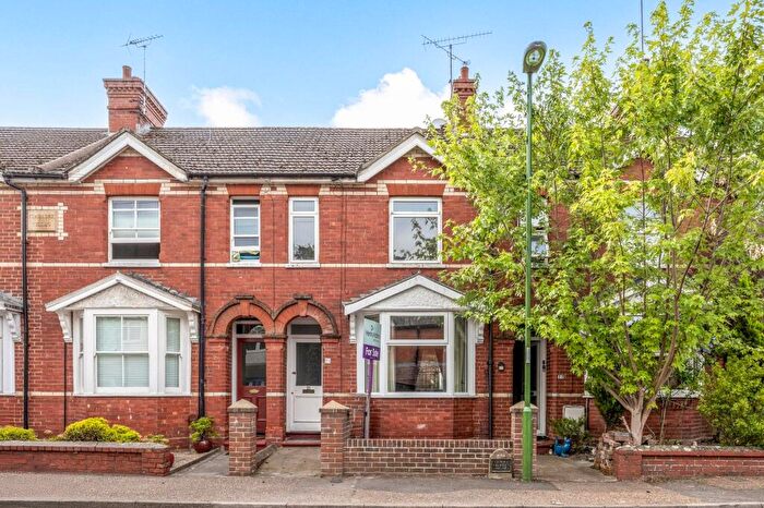 3 Bedroom Terraced House For Sale In Madeira Avenue, Horsham, RH12