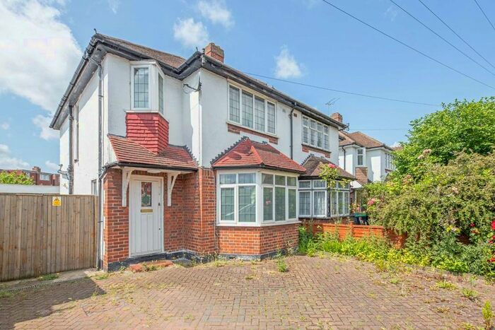 3 Bedroom Property To Rent In Kenley Road, Norbiton, Kingston Upon Thames, KT1