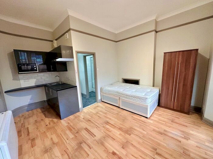 Studio To Rent In Iverson Road, London, NW6