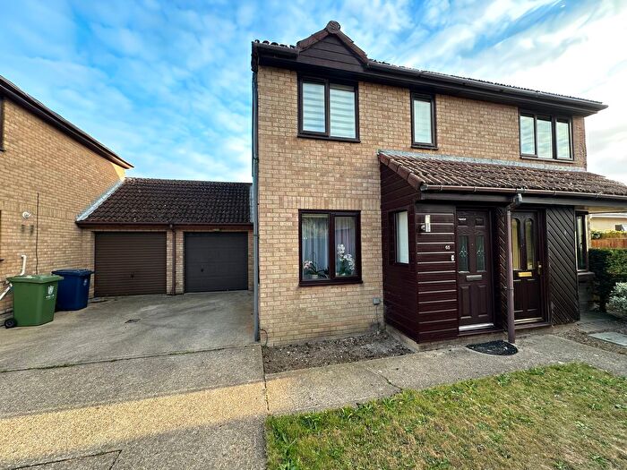 2 Bedroom Semi-detached House For Sale In Providence Way, Cambridge, CB25