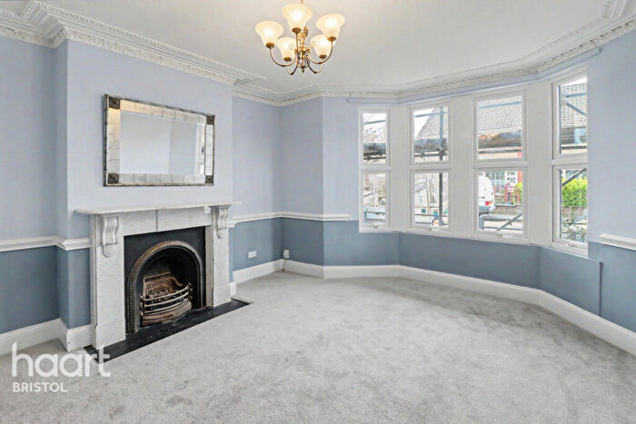 3 Bedroom Semi-Detached House To Rent In The Avenue, Bristol, BS5