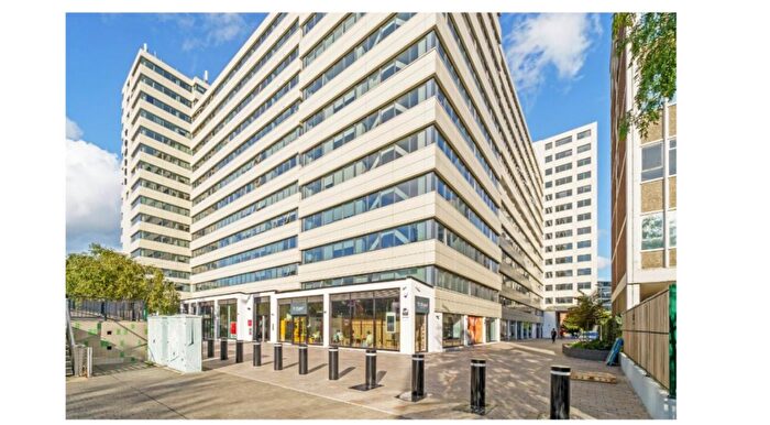 3 Bedroom Flat To Rent In Boston House, Wembley, HA9