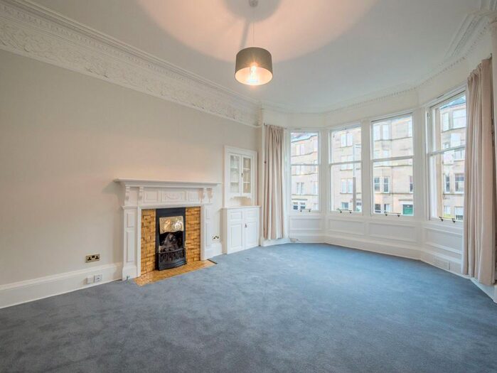 2 Bedroom Flat To Rent In Spottiswoode Road, Marchmont EH9