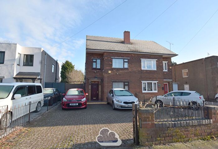 3 Bedroom Semi-Detached House To Rent In Burbages Lane, Coventry, CV6