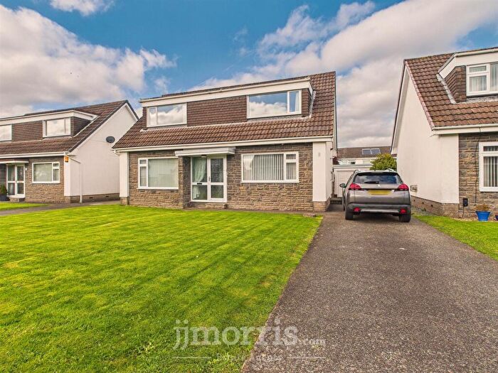 3 Bedroom Detached House For Sale In Style Park, Haverfordwest, SA61