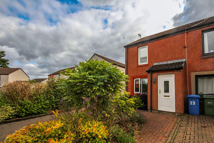 2 Bedroom End Of Terrace House To Rent In Maryfield Park, Mid Calder, West Lothian, EH53
