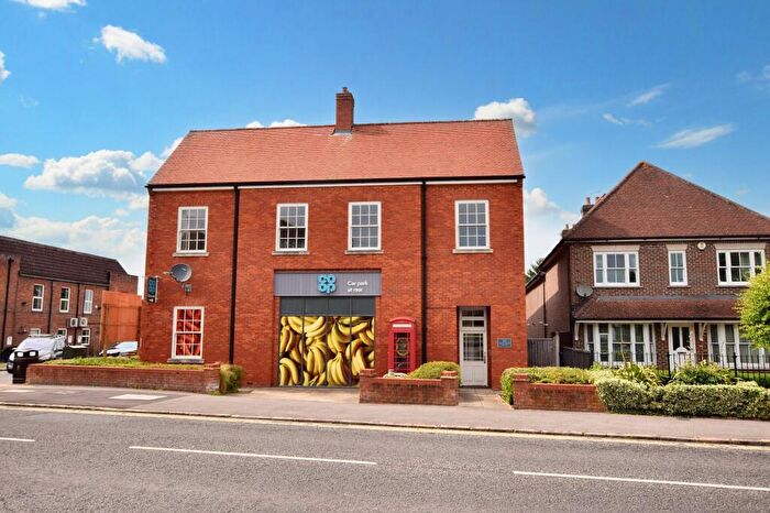 Property To Rent In Beechwood Court, HP27