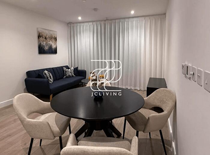 1 Bedroom Flat To Rent In Quay Walk, Wembley, HA0