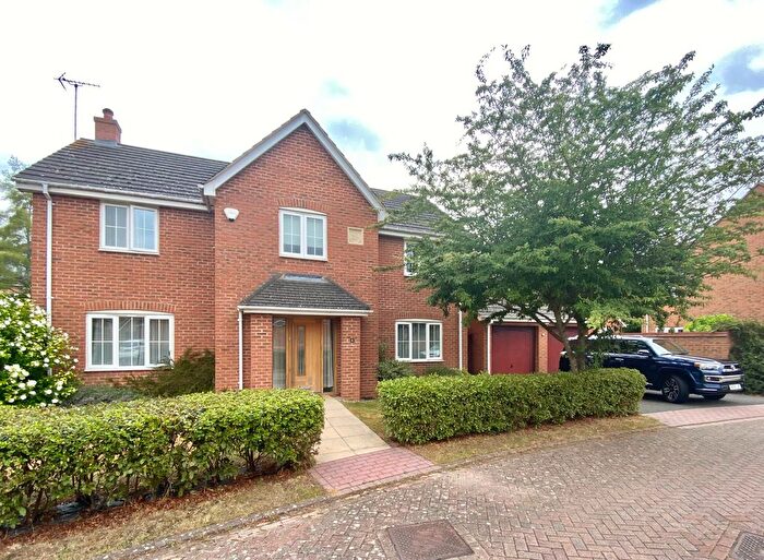 4 Bedroom Property To Rent In Arbroath Gardens, Orton Northgate, Peterborough, PE2