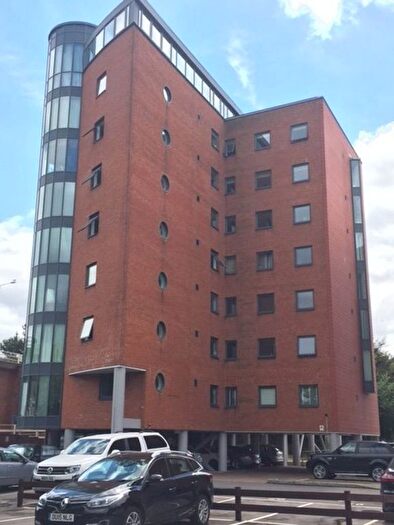 1 Bedroom Flat To Rent In City Wharf, Atlantic Wharf, Cardiff, CF10