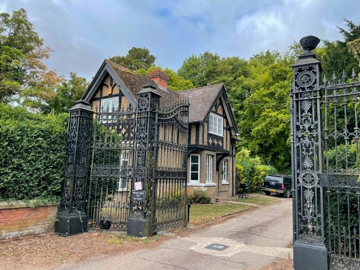 3 Bedroom Detached House To Rent In Pegsdon, Hitchin, Hertfordshire, SG5